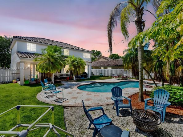773 Verona Lake Dr, Weston FL 33326