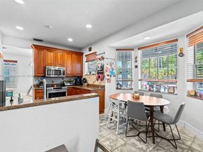 773 Verona Lake Dr, Weston FL 33326