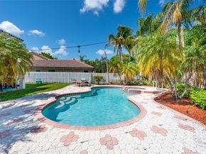773 Verona Lake Dr, Weston FL 33326