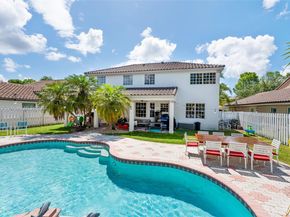 773 Verona Lake Dr, Weston FL 33326