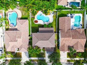 773 Verona Lake Dr, Weston FL 33326