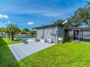 3338 Taft St, Hollywood FL 33021