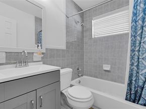 3338 Taft St, Hollywood FL 33021