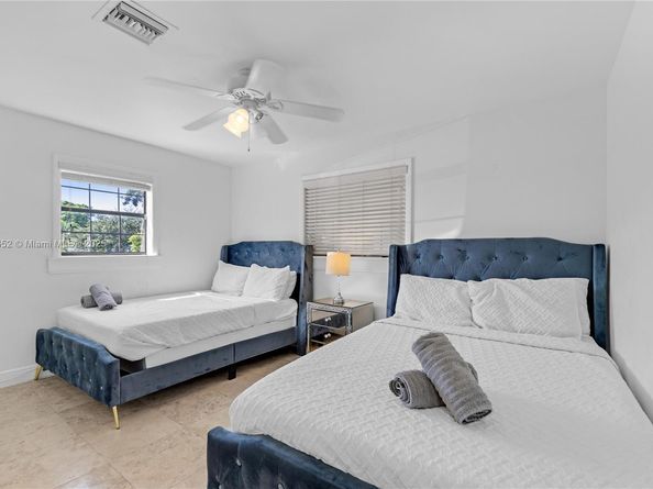 3338 Taft St, Hollywood FL 33021