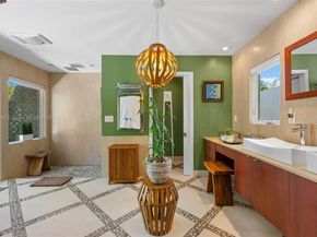 7720 SW 79th Ct, Miami FL 33143