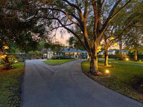 7720 SW 79th Ct, Miami FL 33143