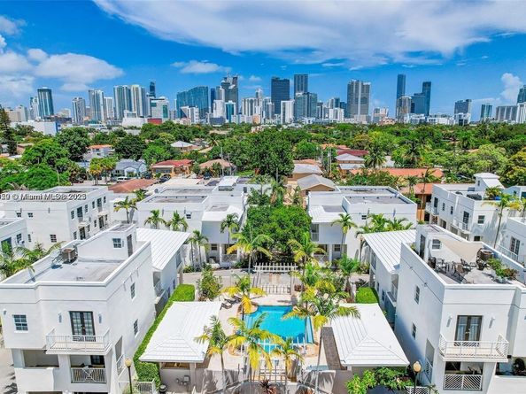 1043 SW 9th Ct F1, Miami FL 33130