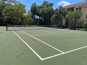 9999 Summerbreeze Dr 214, Sunrise FL 33322