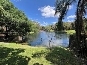 9999 Summerbreeze Dr 214, Sunrise FL 33322