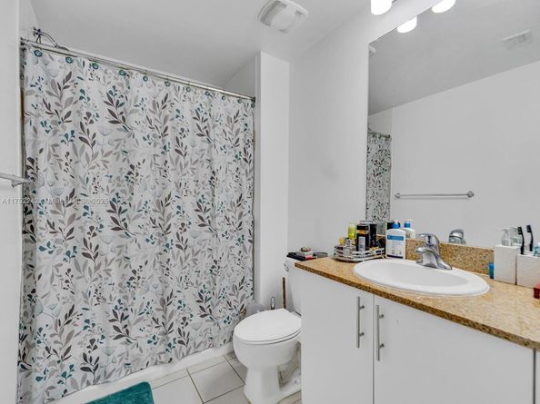 1861 NW S River Dr 1410, Miami FL 33125