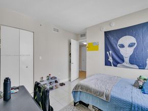 1861 NW S River Dr 1410, Miami FL 33125