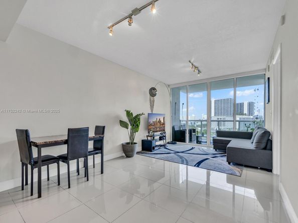 1861 NW S River Dr 1410, Miami FL 33125