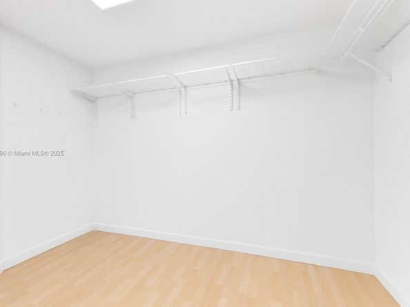 15475 SW 138th Ter, Miami FL 33196