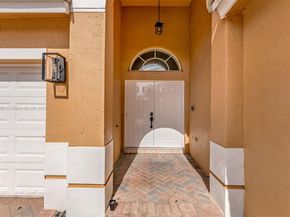 15475 SW 138th Ter, Miami FL 33196