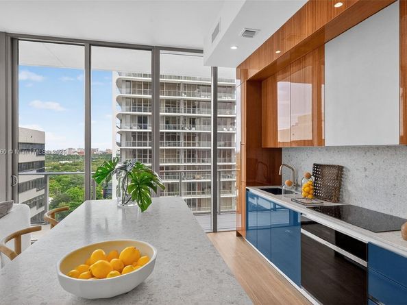 2655 S Bayshore Dr 1409, Miami FL 33133