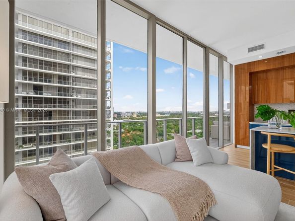 2655 S Bayshore Dr 1409, Miami FL 33133