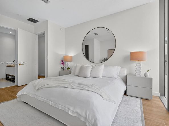 2655 S Bayshore Dr 1409, Miami FL 33133