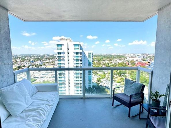1861 NW S River Dr 2201, Miami FL 33125