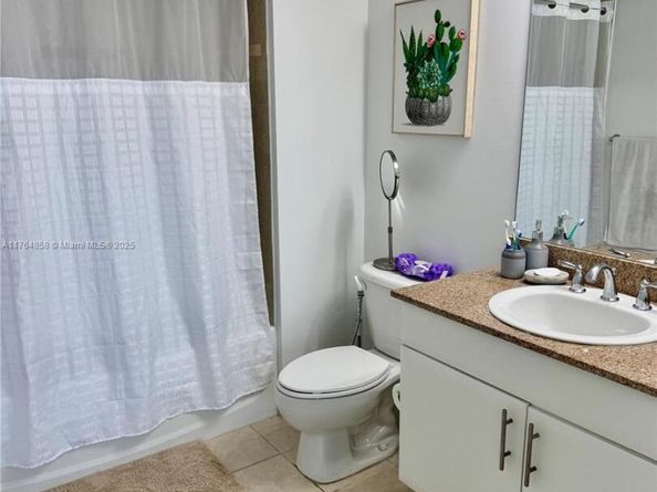 1861 NW S River Dr 2201, Miami FL 33125