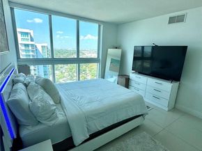 1861 NW S River Dr 2201, Miami FL 33125