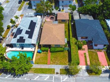 2385 SW 22nd Ter
