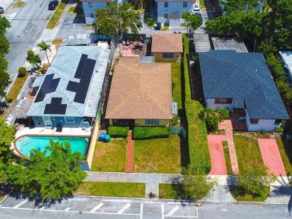 2385 SW 22nd Ter, Miami FL 33145