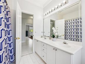 6121 SW 157th Pl, Miami FL 33193