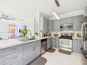 6121 SW 157th Pl, Miami FL 33193