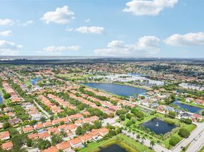 6121 SW 157th Pl, Miami FL 33193