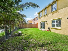 6121 SW 157th Pl, Miami FL 33193