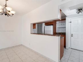 11604 NW 11th St, Pembroke Pines FL 33026