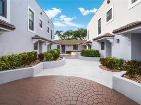 11604 NW 11th St, Pembroke Pines FL 33026