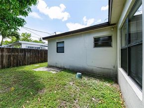 7521 Indigo St, Miramar FL 33023