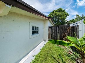 7521 Indigo St, Miramar FL 33023