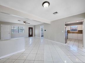 7521 Indigo St, Miramar FL 33023