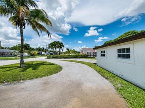 7521 Indigo St, Miramar FL 33023