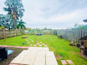 2526 NE 41st Ave, Homestead FL 33033
