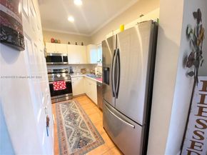 2526 NE 41st Ave, Homestead FL 33033