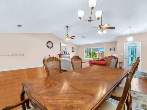 911 NW 135th Way, Sunrise FL 33325