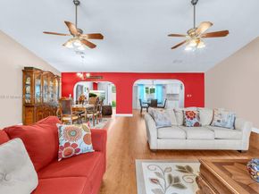 911 NW 135th Way, Sunrise FL 33325