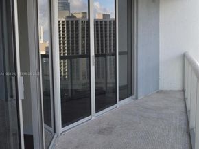 475 Brickell Ave 1814, Miami FL 33131