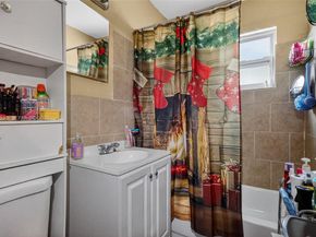 834 NW 115th St, Miami FL 33168