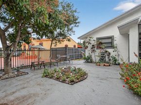 834 NW 115th St, Miami FL 33168