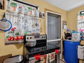 834 NW 115th St, Miami FL 33168