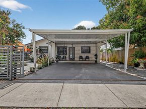 834 NW 115th St, Miami FL 33168