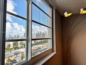 3545 NE 166th St 805, North Miami Beach FL 33160