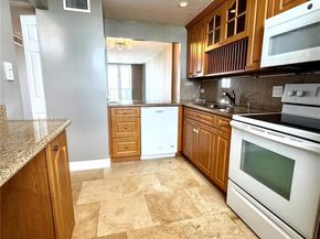 3545 NE 166th St 805, North Miami Beach FL 33160
