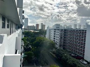 3545 NE 166th St 805, North Miami Beach FL 33160