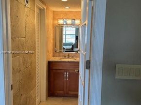 17800 Atlantic Blvd PH6, Sunny Isles Beach FL 33160