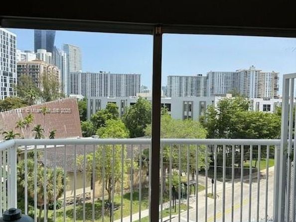 17800 Atlantic Blvd PH6, Sunny Isles Beach FL 33160